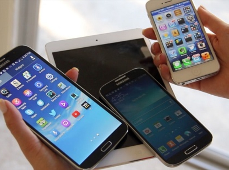 Bạn có biết sự khác nhau giữa máy tính bảng và smartphone?