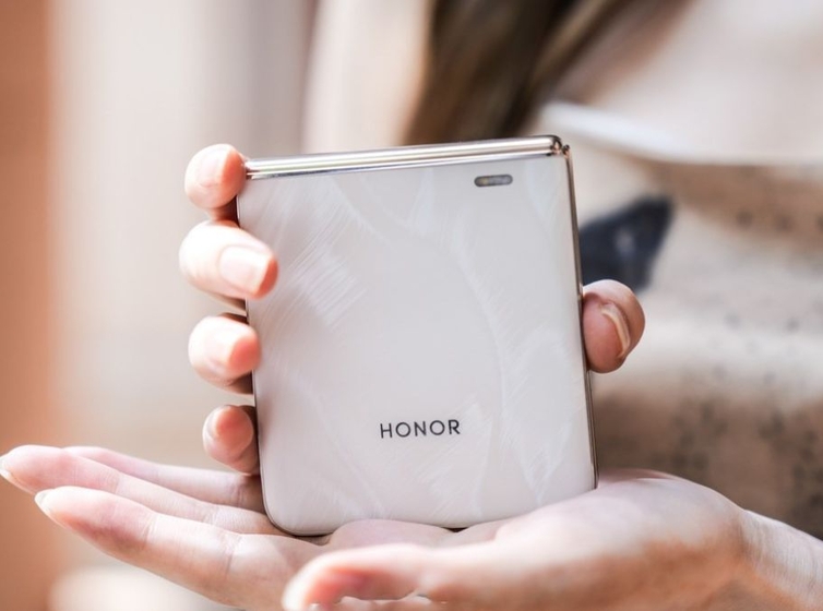 Honor Magic V Flip 2 lộ diện: Smartphone gập vỏ sò có pin lớn nhất từ trước đến nay